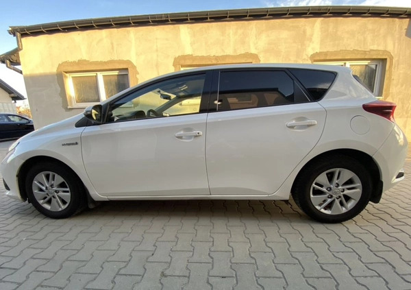 Toyota Auris cena 44900 przebieg: 229541, rok produkcji 2017 z Kraków małe 154